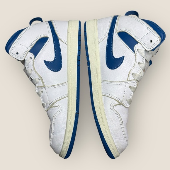 Nike Air Jordan 1 Mid White/Blue – Kids’ Size 3Y - Picture 6 of 13